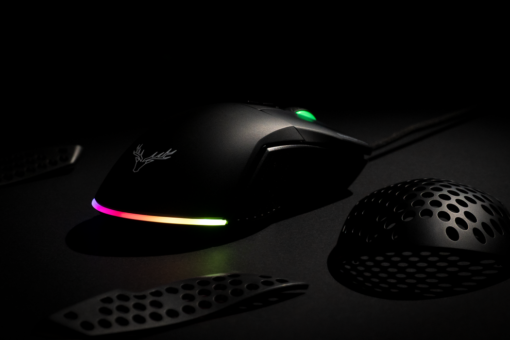 Venatos Swapper Pro Fully Customizable Gaming Mouse